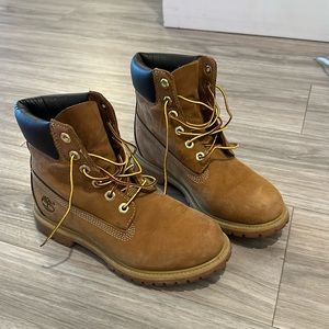 Timberland premium Waterproof Lug Sole Boot (Women)